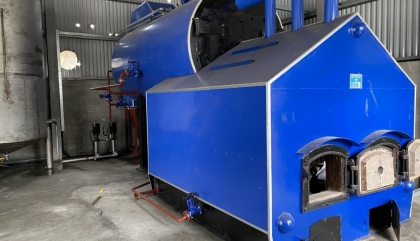 Chuẩn bị đốt lò hơi đốt than dạng tổ hợp